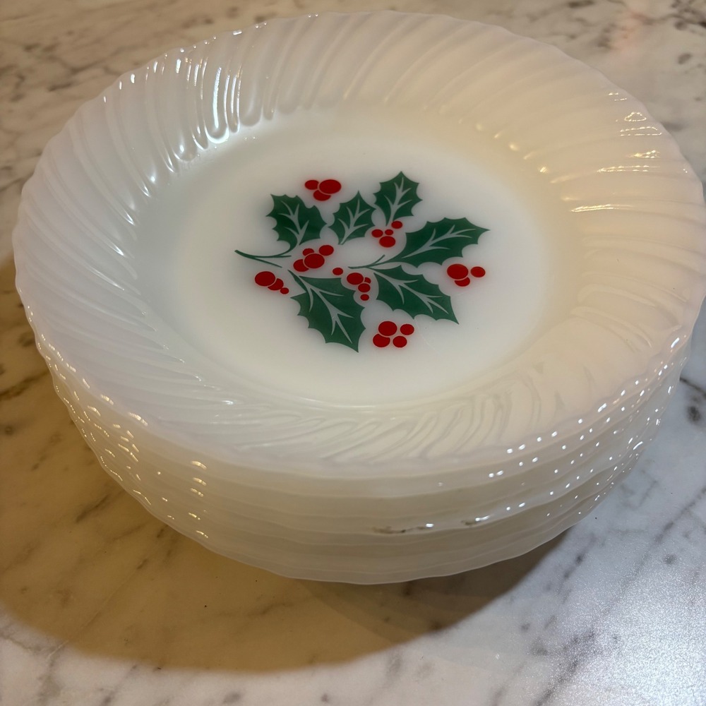 Vintage Pyrex Milk Glass Holly and Berries Swirl Rim Bowls Set of 8 Christmas